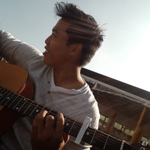 Ken - Prof de guitare - Sevran