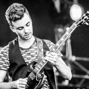Thomas - Prof de guitare - Neuilly-Plaisance