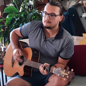 Antoine - Prof de guitare acoustique - Menton
