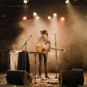 Romain - Prof de guitare - Ennery