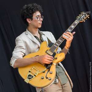 Tomas - Prof de guitare - Paris