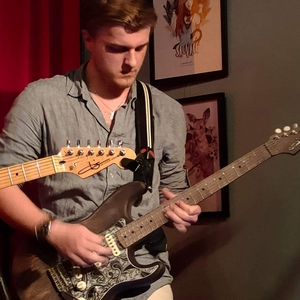 Pierre - Prof de guitare - Strasbourg