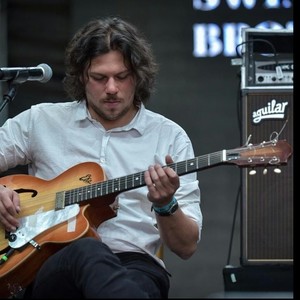 Lorenzo - Prof de guitare - 