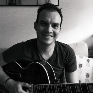 Antoine - Prof de guitare - Joinville-le-Pont