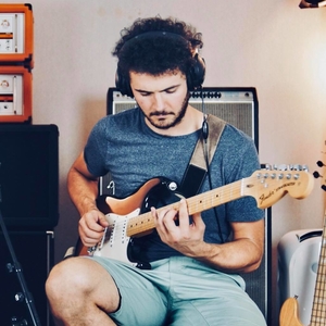 Romain - Prof de guitare - Lyon 8e