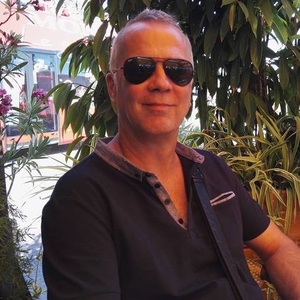 Laurent - Prof de guitare - Gex
