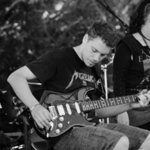 Romain - Prof de guitare - L'Isle-d'Abeau