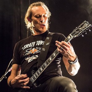 Cédric - Prof de guitare - La Rivière-de-Corps