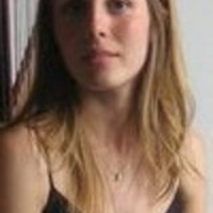 Claire - Prof d'harpe - Castagniers