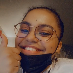 Sarah - Prof d'anglais - Paray-Vieille-Poste