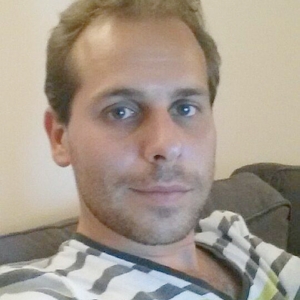 Pierre - Prof de biologie - Nantes