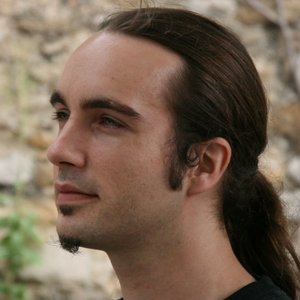 Olivier - Prof de graphisme - Marseille