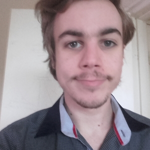 Corentin - Prof d'initiation informatique - Reims