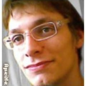Loïc - Prof d'initiation internet - Lille