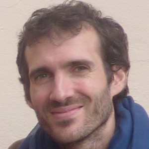 Thomas - Prof d'initiation informatique - Saint-Ouen-les-Vignes