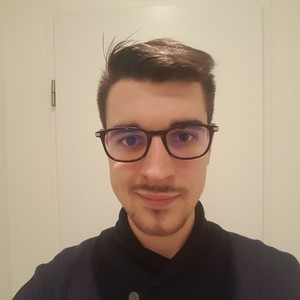 Pierre - Prof d'initiation informatique - Angers