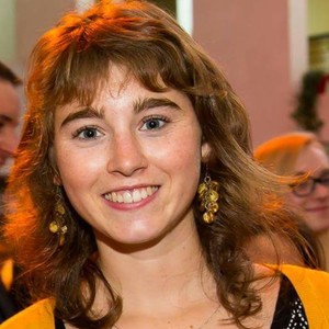 Manon - Prof de maths - Niort