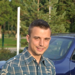 Julien - Prof d'initiation informatique - Bons-en-Chablais