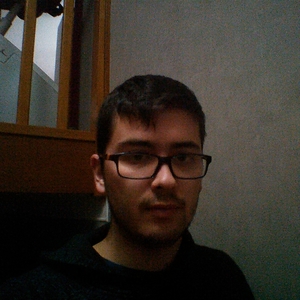 Lucas - Prof de maths - Entrange