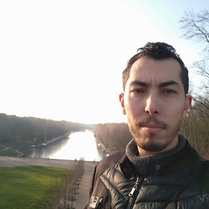 Imad - Prof d'initiation informatique - Vélizy-Villacoublay