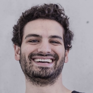 Hippolyte L - Prof d'initiation informatique - Antony