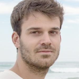 Maxime - Prof de maths - Grenoble