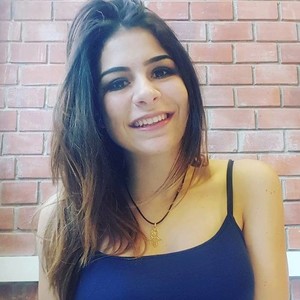 Zeineb - Prof de maths - Metz