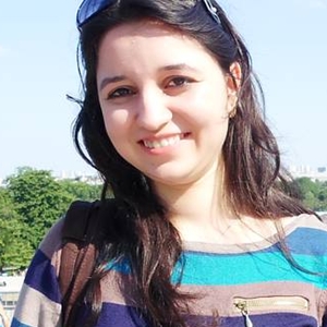 Nouha - Prof de maths - Paris