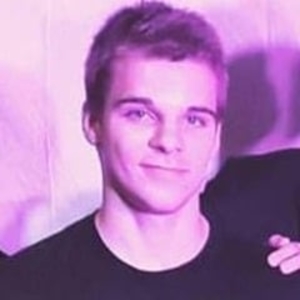 Louis - Prof de physique - Paris