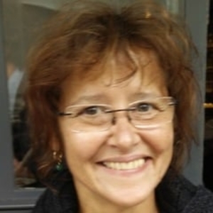 Corinne - Prof de maths - Paris 10e