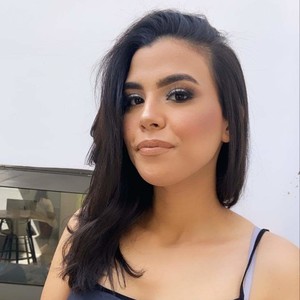 Mouna - Prof de maths - Paris