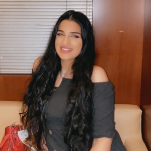 Jihane - Prof d'arabe - Suresnes