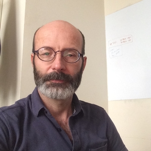 Yves - Prof d'initiation informatique - Afa