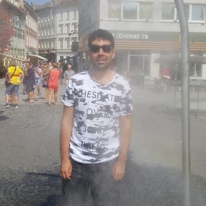 Zakaria - Prof de programmation - Paris