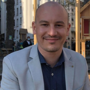 Walid - Prof d'initiation informatique - Montreuil