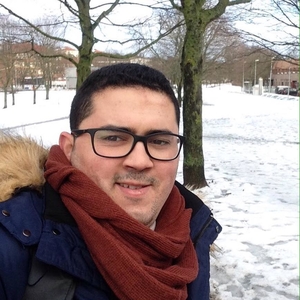 Mohssine - Prof de bureautique - Nantes