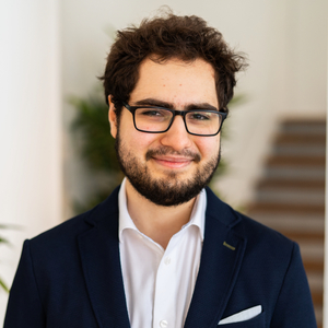 Lucas - Prof d'initiation informatique - Paris