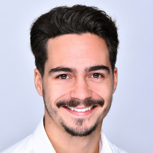 Basile - Prof de maths - Suresnes