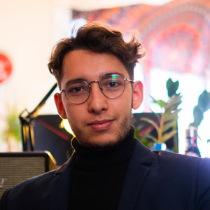 Lukas - Prof de maths - Annemasse