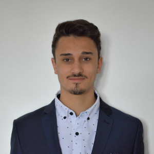 Adrien - Prof de maths - Le Kremlin-Bicêtre