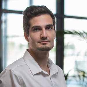Pierre - Prof de maths - Marseille