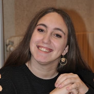 Laura - Prof de HTML - Marseille