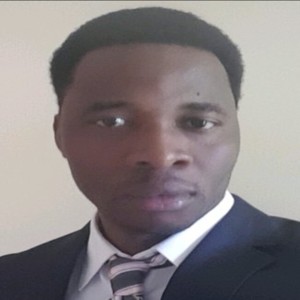 Papa Moussa - Prof de réseaux informatiques - Saint-Denis