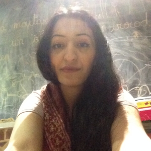 Sarah - Prof de maths - Mons