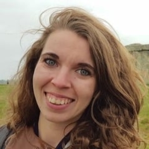 Manon - Prof de maths - Ymare