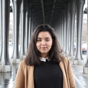 Noura - Prof de maths - Paris