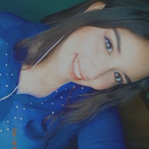 Yousra - Prof de physique - Nice