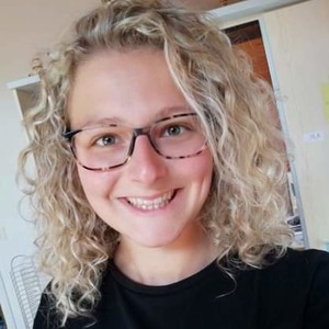 Lorine - Prof de maths - Mâcon