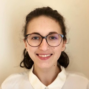 Alexandra - Prof de SVT - Paris