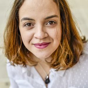 Narjiss - Prof de maths - Montrouge